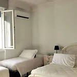 Apartament Mavipagi *
